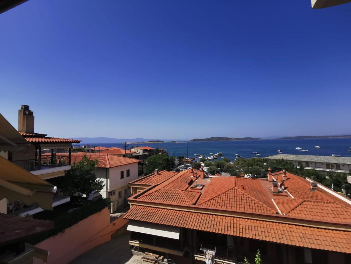 אואוראנואופולי Yulia Guest House מראה חיצוני תמונה